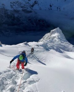 Steve climbing Mt Everest_Friend of Karl Kyler