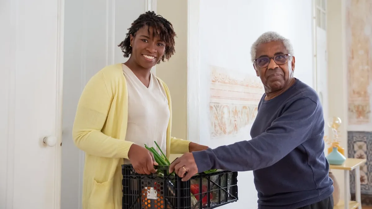 Medicare Supplement Plan G guide - seniors meeting with Medicare insurance advisor to discuss Medigap coverage options